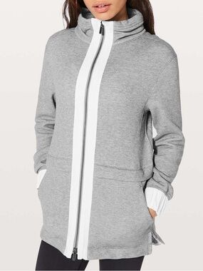 Lululemon Light As Warmth Jacket Heathered Medium Grey White Size 6 Full Zip